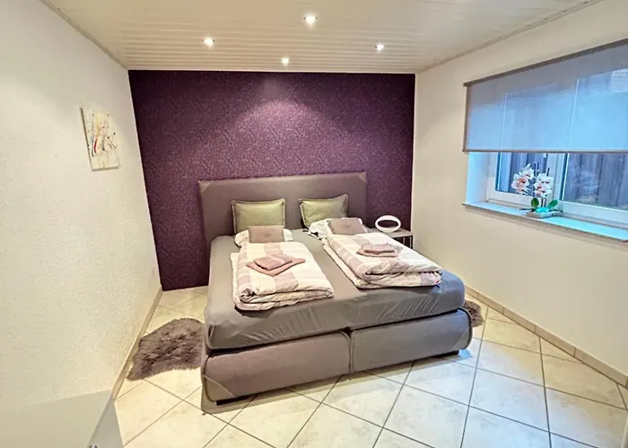 Ahorn Appartement Riedstadt